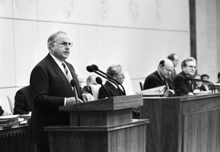 Meeting of the Federal Council, 1989 (photo)
