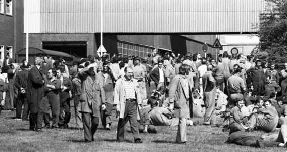 DEU, Germany, Bochum: Also numerous workers of the Opel factories …, 1973 (photo)