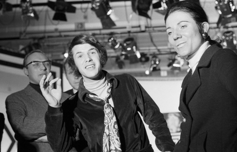 The Belgian Salvatore Adamo pop singer Salvatore Adamo (center), Germany 1969