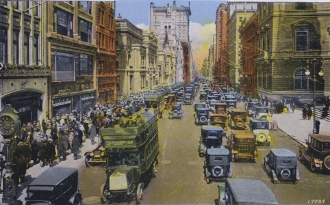 New York: Fifth Avenue at 42nd Street (colour photo)