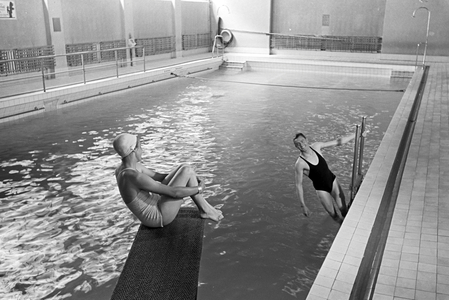 Sports and relaxation in the swimming pool, Freudenstadt, Germany 1930s (b/w photo)