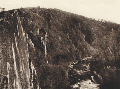 Vaallee de L'Ourthe, Le Herou (b/w photo)