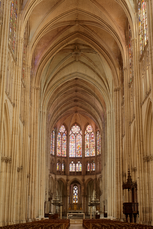 Cathedral (Cathédrale Saint-Pierre-et-Saint-Paul). Interior. The choir. Gothic. 13th century.