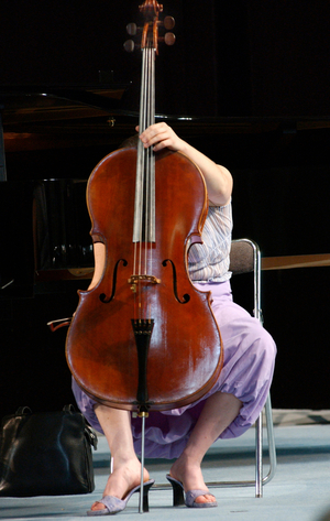 Female cellist