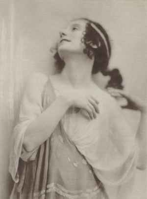 Pavlova in the ballet from the opera "Orpheus and Euredice" (b/w photo)