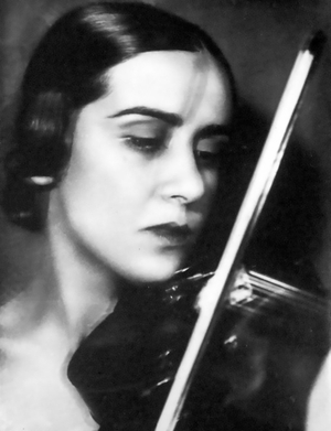 Lilia D'Albore, Italian violinist