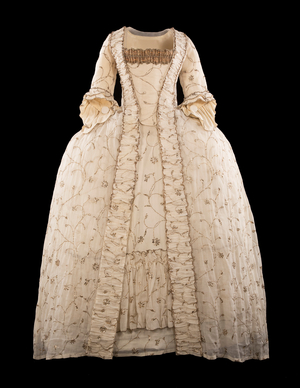 Muslin sack-back court dress, c.1780 (Indian cotton muslin embroidered with silver wire & silver strip, trimmed with silver lace & gimp)