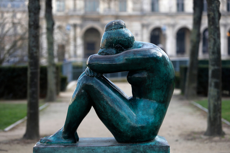 Jardin des tuileries, Aristide Maillol, La Nuit, Paris, France (photo)