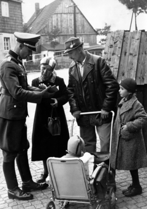 III. Reich, Sudeten German refugees, 1938 (photo)