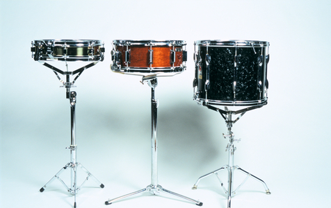 INSTRUMENTS-PERCUSSION-DRUMS-SIDE/SNARE/MARCHING 3 snare drums