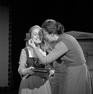 Faust, 1960 (photo)