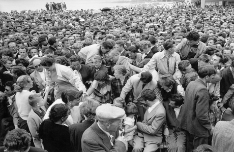 First election of a beauty queen in Communist Poland, Sopot, 1956 (photo)