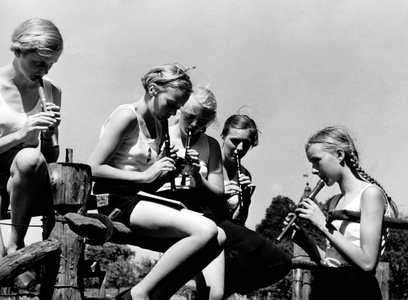 Summer camp of the BDM, 1938 (b/w photo)