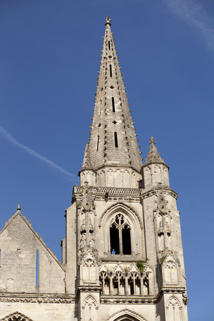 Former abbey (Abbaye de Saint-Jean-des-Vignes). The church. Exterior. West façade. Right tower. Ruins. Gothic. 13th - 14th century.