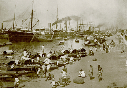 Shipping in the Hooghly (b/w photo)