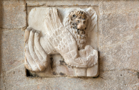 St. MarK Basilica, bas relief with animal, stone, near Porta della Carta, Venice, Italy (photo)