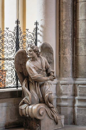Interior of Cathédrale Saint-André, Bordeaux, 2017 (photo)