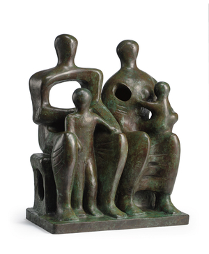 Family Group, 1946 ; 1969 (bronze with green and brown patina)