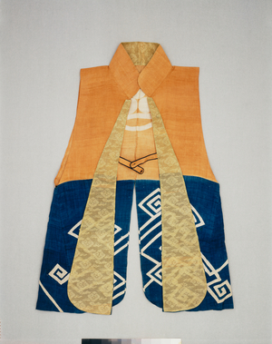 Samurai vest (jimbaori), late 18th century (Bast fiber (asa) cloth with freehand
paste-resist decoration (tsutsugaki) trimmed
with colored silk gauze (monsha) with
supplemental gold weft threads)