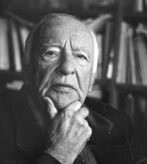 Hans-Georg Gadamer, 1990 (photo)