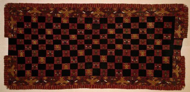 Mantle with condors, early Horizon epoch 10-early Intermediate period epoch I, c.300-100 B.C (camelid fiber)