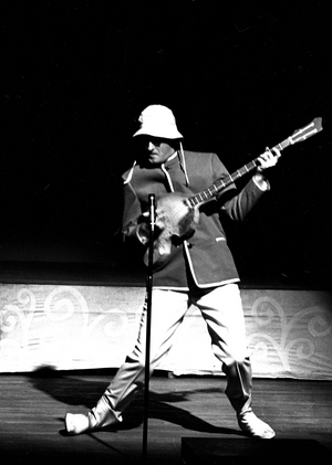 Oslo November 1964 show singer and revisionist Ivar Medaas on stage at Chat Noir, where Medaas  …, 1964 (photo)