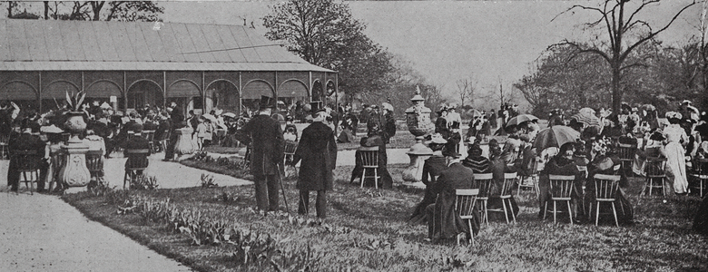Exhibition of spring flowers, Botanical Gardens, Regent's Park, London (b/w photo)