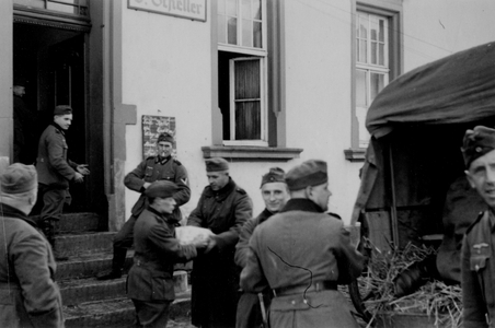 German Soldiers Handling Goods, 1942 (b/w photo)