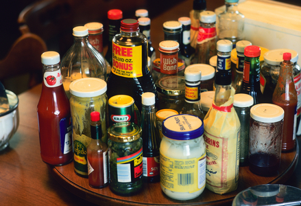 Condiments and spices on a table in a cafe in Pilottown in Plaquemines Parish, Louisi…, 1976 (photo)