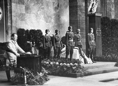 Hermann Göring, Berlin 1944 (b/w photo)