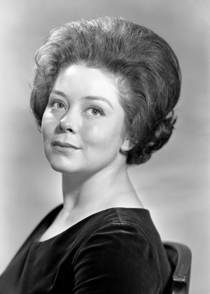 Sheila Armstrong, English soprano,  photo Frederick Bass