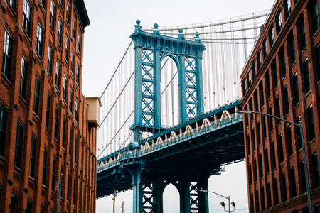 The Manhattan Bridge, Brooklyn, Manhattan, New York, United States, 2017 (photo)