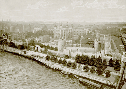 The Tower of London (b/w photo)