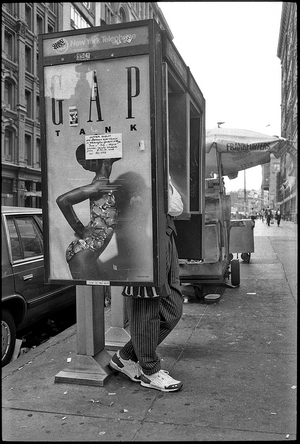 New York, USA  (b/w photo)