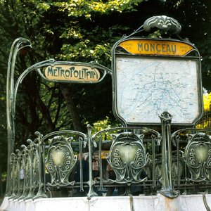 Paris subway entrance, c1905 (photo)