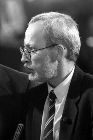 Lothar de Maiziere (GDR chairman East CDU) on the occasion of the GDR People's Chamber election 1990 in Berlin..., 1990 (photo)