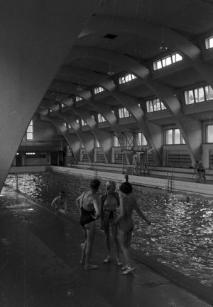 A trip to the historic indoor swimming pool in Heslach, Germany 1930s (b/w photo)