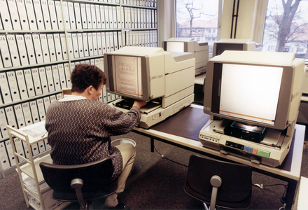 International Tracing Service of the International Committee of the Red Cross in Bad Arolsen, 1997 (photo)