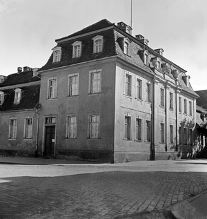 Palace at Weimar, Germany 1930s (b/w photo)