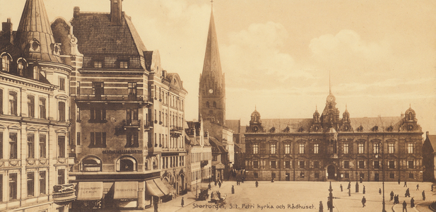 Malmo: Stortorget, St Petri kyrka och Radhuset (b/w photo)