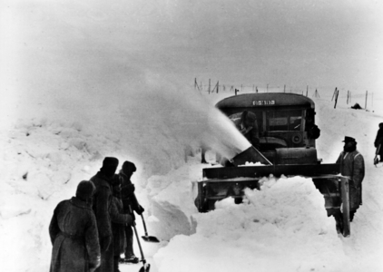 Third Reich, II. WK, Eastern campaign, 1944 (photo)