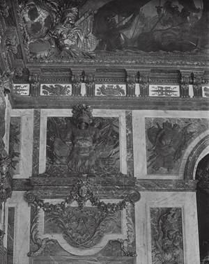 Chateau De Versailles, Salon De La Guerre, Architectes, Hardouin Mansart et Ch Lebrun (b/w photo)