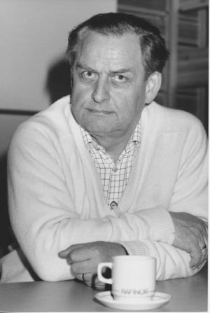 Mongstad 19880202. New CEO Tor Espedal in Kongsberg Weapon Factory photographed during the press conference at Mongstad ..., 1988 (photo)