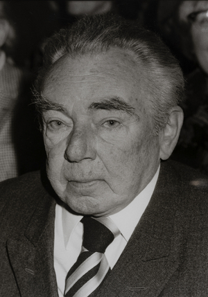 The German writer Erich Kästner on his 75th birthday, 23.02.1974 in the large theatre hall of the Münchner Kammerspiele, Munich, 23.02.1974 (photo)