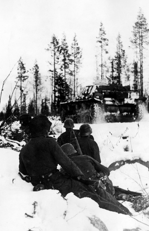 German soldiers on the Eastern Front, 1941 (b/w photo)