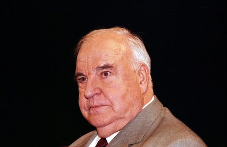 Helmut Kohl, 2003 (photo)