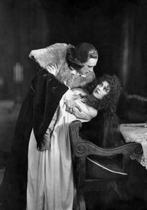 Conrad Veidt and Liane Haid in 'Lucrezia Borgia', 1922 (b/w photo)