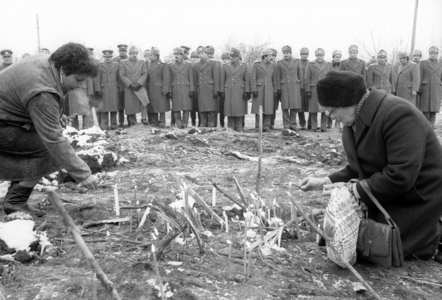 Day of mourning for the victims of the Romanian Revolution of 1989 in Timisoara, Romania: Locals lay..., 1990 (photo)