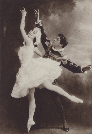 Pavlova with N Legat in "Lac du Cygne" (b/w photo)