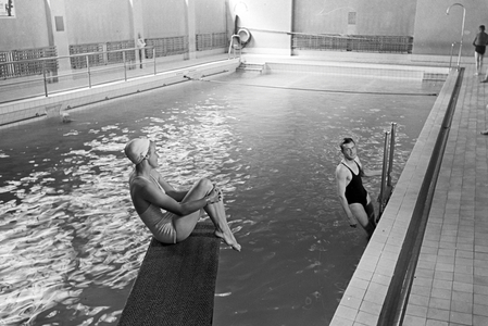 Sports and relaxation in the swimming pool, Freudenstadt, Germany 1930s (b/w photo)